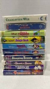 lot 6053 image: Disney VHS Movie Collection - Classic Animation Bundle