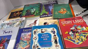 lot 6076 image: Kids books