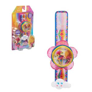 lot 16361 image: DreamWorks Trolls Band Together 9-inch Hug Time Talking Bracelet with Lights and Sounds, Easter Basket Fillers, Gifts, Presents, Kids Toys for Ages 3 Up by Just Play