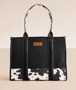 lot 13501 image: Wrangler Cow Print purse