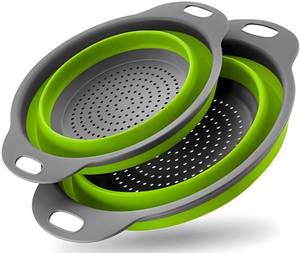 lot 8173 image: Collapsible Colander Set of 2 Silicone Kitchen Strainer Set, Perfect for Draining Pasta, Vegetable and fruit for Kitchen and Travel Use (green)