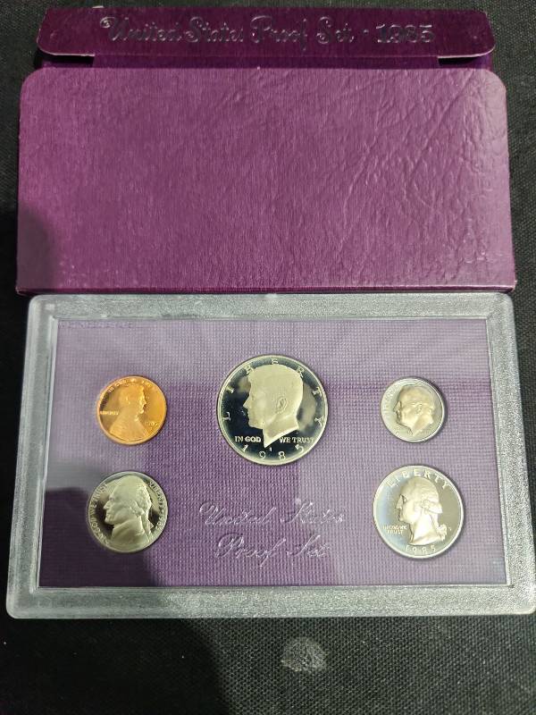 lot 681 image: 1985 United States Proof Set