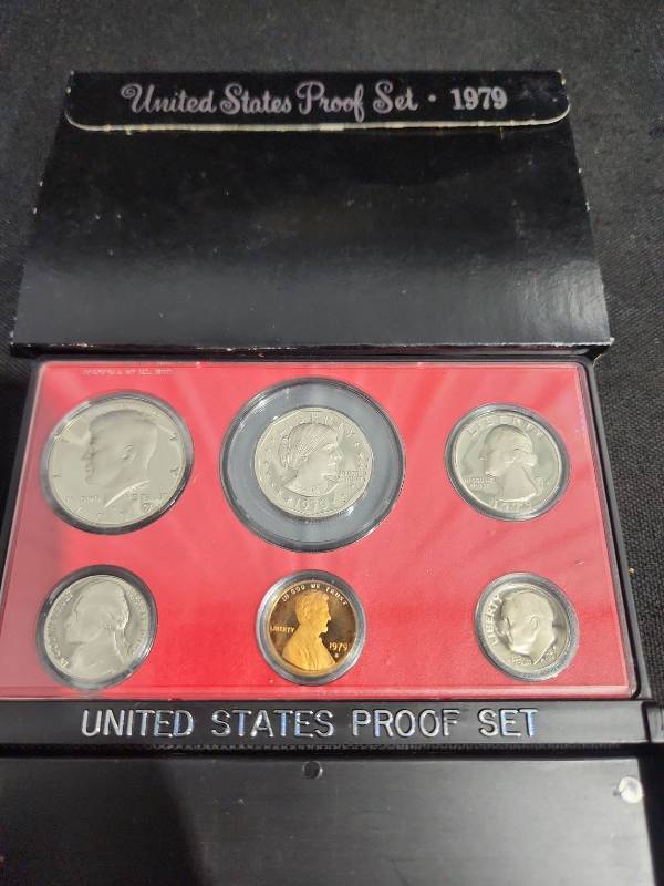 lot 691 image: 1979 United States Proof Set