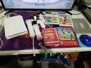 lot 3330 image: Nintendo Wii Console Bundle with Super Mario Bros and Controllers TV Not Included