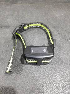 lot 3331 image: Electronic Dog Training Collar with Nylon Strap