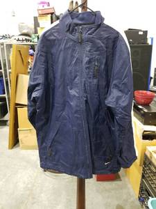 lot 3364 image: Nike Navy Blue Windbreaker Jacket Size XXL