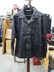lot 3365 image: Chinese Made XL Black Leather Jacket