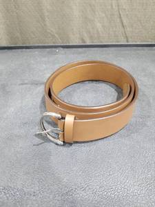 lot 3384 image: TRENDY FASHION BELT