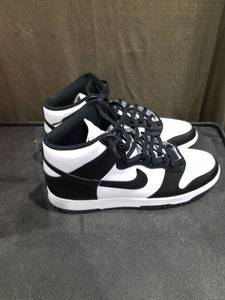 lot 3470 image: Nike Dunk Hi Retro Basketball Shoe in WhiteBlack-Orange at Nordstrom, Size 13