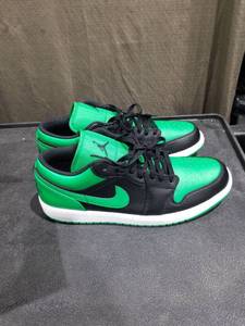 lot 3472 image: Jordan Brand Air Jordan 1 Low Size 13