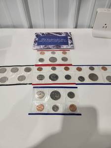 lot 3494 image: 1997 US Mint Uncirculated Coin Set
