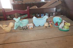 lot 3315 image: Vintage Planters one Made in  Japan