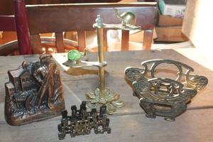 lot 3367 image: Vintage Metal Letter Holders and More