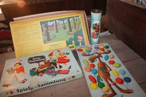 lot 3419 image: Vtg. Board Games & More