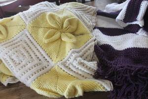 lot 3428 image: Vintage Afghans