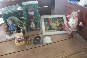 lot 3447 image: Made in Japan Santa needs cleaning & More
