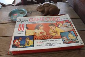 lot 3450 image: Vtg. Game Chest and More