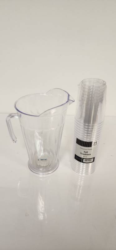 lot 67416 image: Premium Clear Plastic Tall Tumblers And Pitcher - 25 Pack - Retail $15