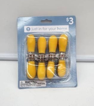 lot 67541 image: Yellow Corn Holders Set of 8 - Retail $3