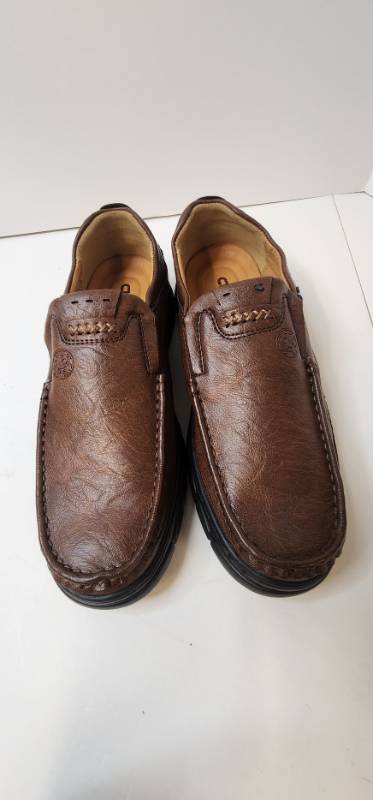lot 68024 image: Mens Brown Leather Slip-on Loafers Size 255 or 2.5