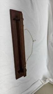 lot 9 image: Wooden Wall-Mounted Shelf