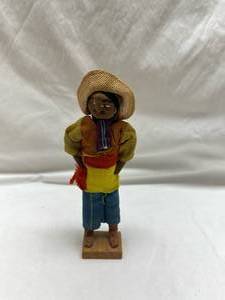 lot 23 image: Traditional Folk Art Scarecrow Doll