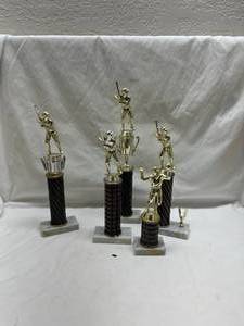 lot 56 image: Metal Trophy Collection - Set of 5 Soccer Player Figurines