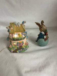 lot 72 image: Easter Bunny and Ceramic Decorative Lamp