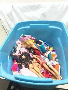 lot 91 image: Barbie Doll Collection with Clothing and Accessories Lot