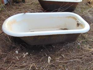 Cast iron bathtub with claw feet