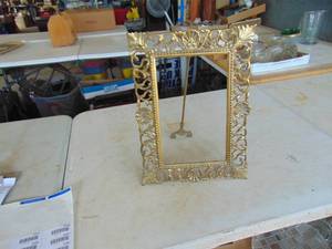 lot 2223 image: Vintage cast picture frame