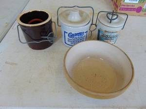 lot 2335 image: Small crock jars and crock bowl