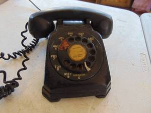 lot 2373 image: Rotary Phone