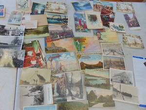 lot 2395 image: Selection of Vintage Post Cards