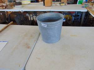 lot 2409 image: Galvanized Pale