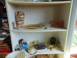 lot 2438 image: Contents of 2 Shelves