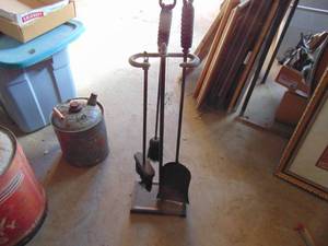 lot 2444 image: Set of Fire Place Tools
