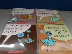 lot 409 image: Pigeon Series 4 Book Set  - Retail $28