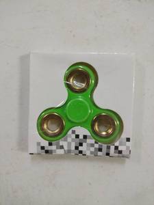 lot 18401 image: Fidget Spinner - Green