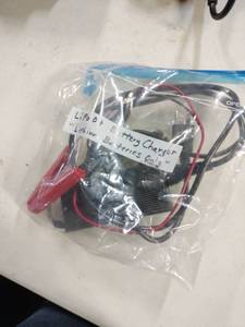 lot 18425 image: LiPo 04 Battery Charger