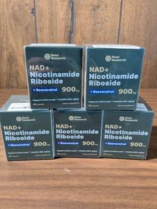 lot 27 image: Reus Research NAD Nicotinamide Riboside 900mg with Resveratrol