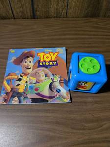 lot 29 image: Disney Toy Story Golden Book and Character Block Set