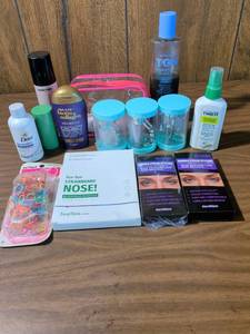 lot 31 image: Beauty and Personal Care Product Bundle