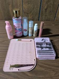 lot 66 image: Professional Eyelash Extension Kit with Candy Baby Fragrance