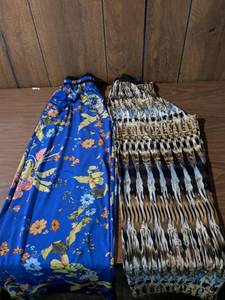 lot 103 image: Floral Print Blue Lounge Pants