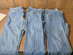 lot 108 image: Faded Glory Classic Fit Blue Jeans