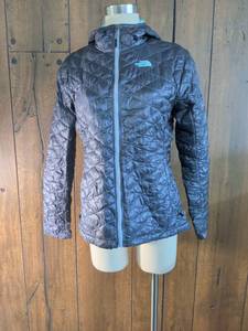 lot 122 image: The North Face Thermoball Quilted Jacket