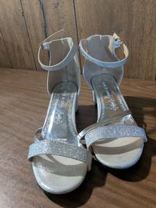 lot 124 image: Silver Glitter Block Heel Sandals