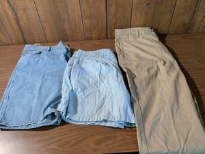 lot 145 image: Mens Cotton Shorts Bundle - Denim and Light Blue
