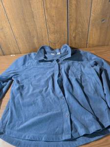 lot 162 image: Energy Zone Navy Blue Fleece Button-Up Jacket